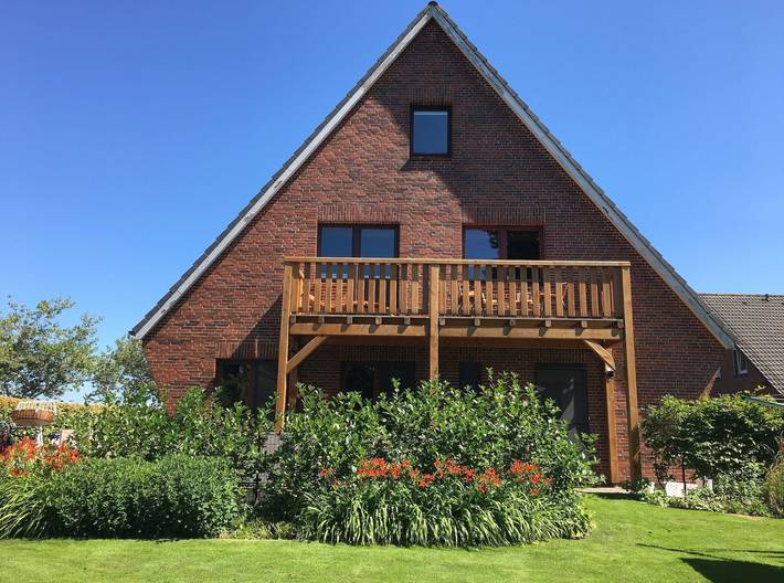Ferienwohnung für 5 Personen, mit Balkon und Garten in Alkersum