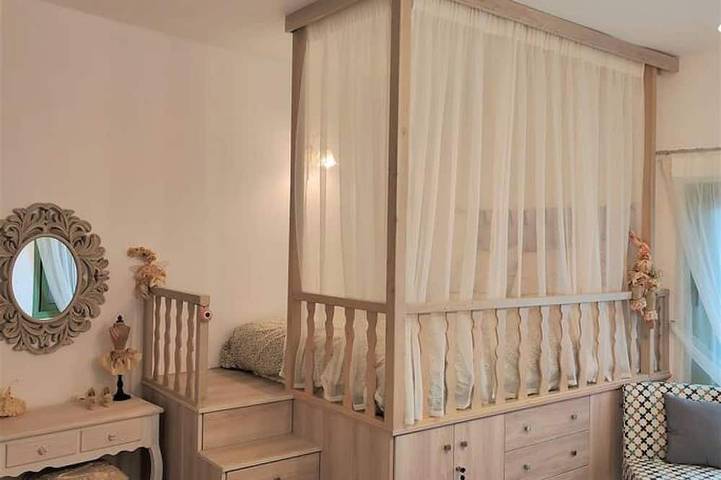 Ferienhaus für 2 Personen, mit Terrasse und Garten