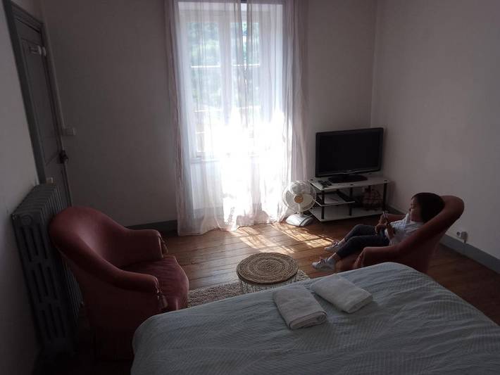 Location de vacances pour 2 personnes, avec vue à Thiers - 3