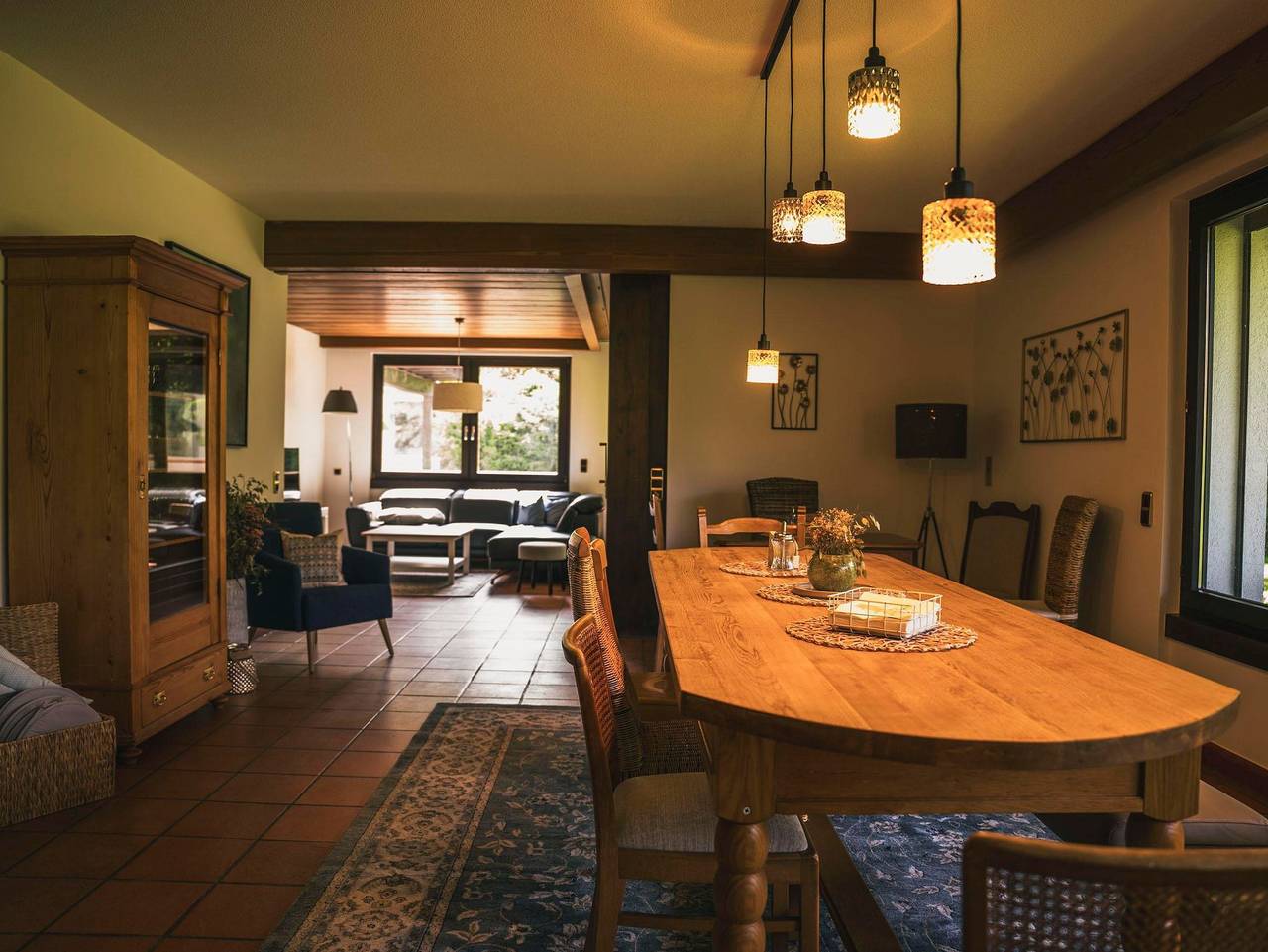 Villa Werdenberg - Ferienhaus, Dusche und Badewanne, 4 oder mehr Schl in Bludenz, Lechquellengebirge
