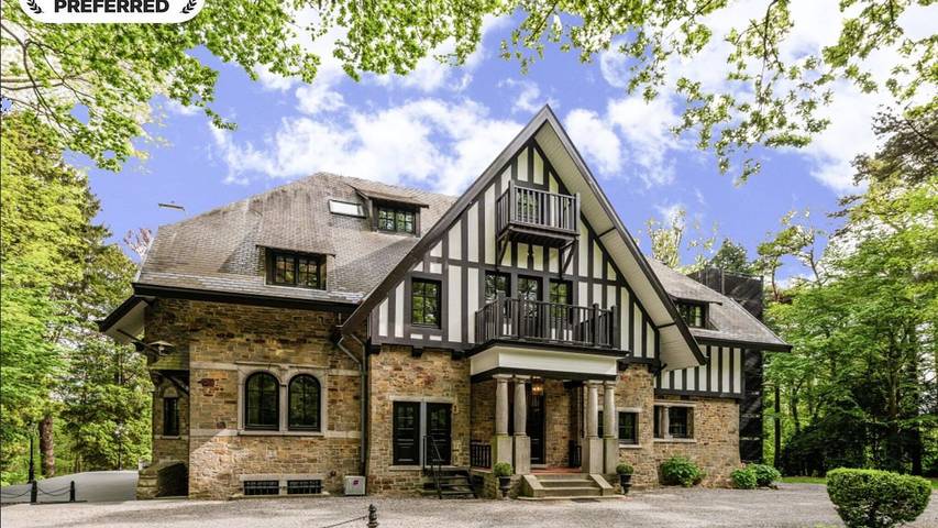 Villa pour 30 personnes, avec sauna ainsi que jardin et jacuzzi, animaux acceptés - 1