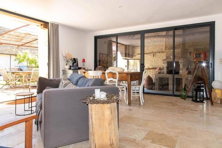 Location de vacances pour 6 personnes, avec jardin à Fossemagne - 2