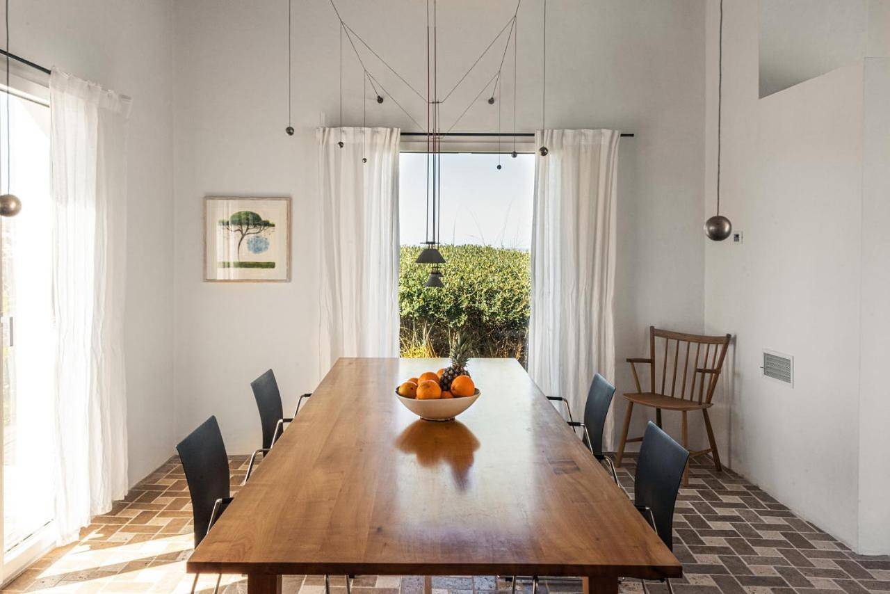 Sanderling beach & dune house in Bordeira, Parque Natural do Sudoeste Alentejano e Costa Vicentina
