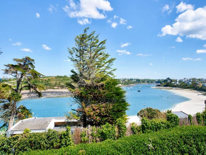 Location de vacances pour 11 personnes, avec jardin, adapté aux familles à Saint-Pabu