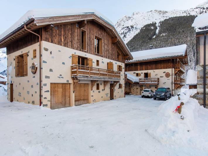 Maison de vacances pour 18 personnes, avec Balcon/Terrasse et Balcon ainsi que Jacuzzi et Terrasse à Champagny-en-Vanoise