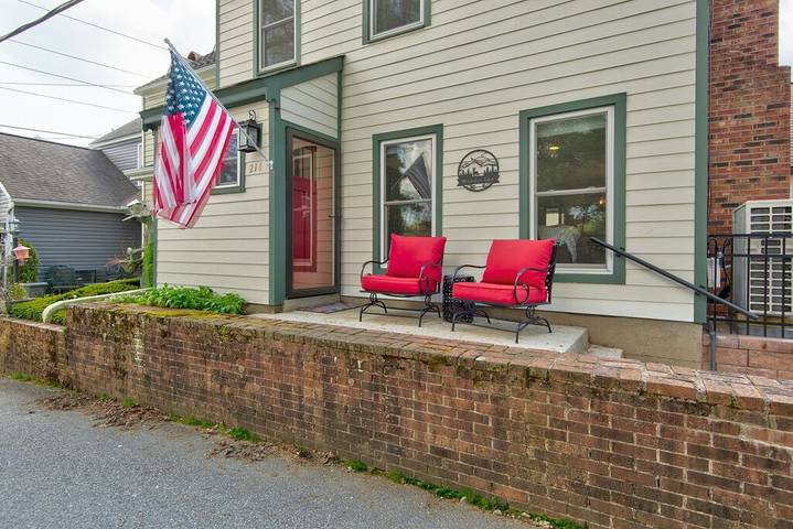 Vacation rental for 8 people, with terrace in Blowing Rock