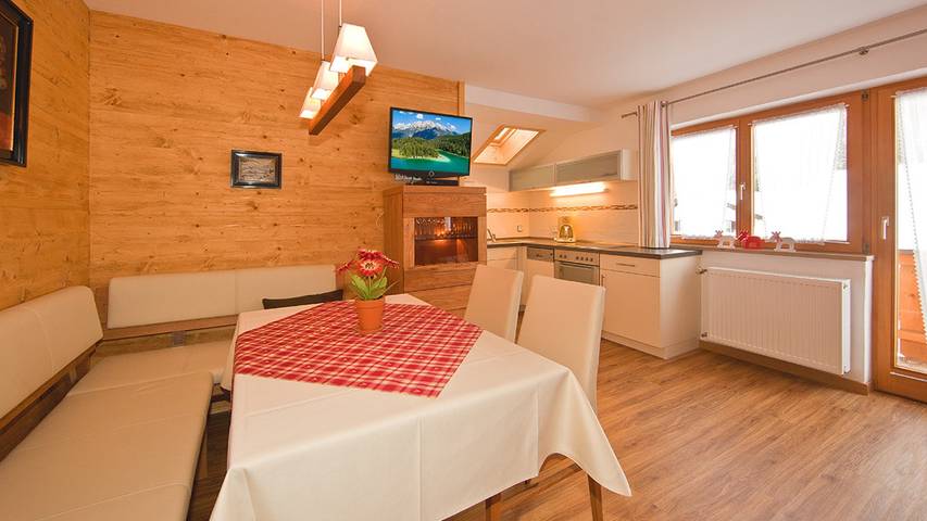 Ferienwohnung für 4 Personen, mit Garten im Mittenwald - 3