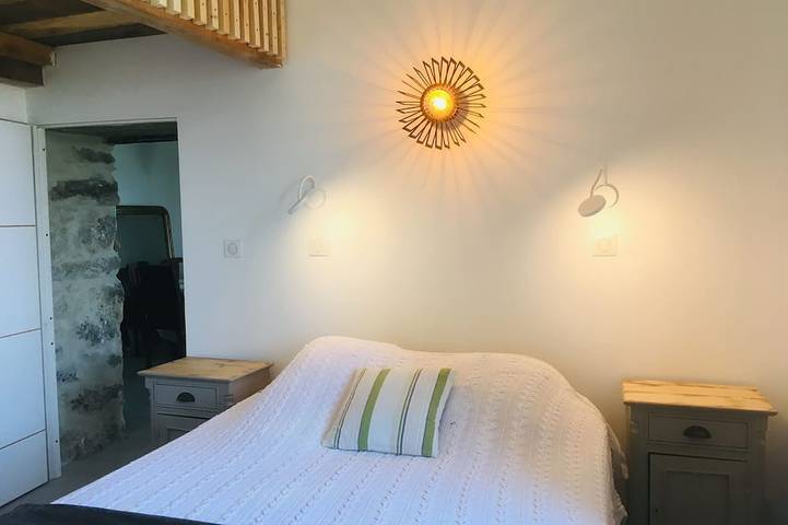 Gîte pour 8 personnes, avec terrasse et piscine à Arphy - 2