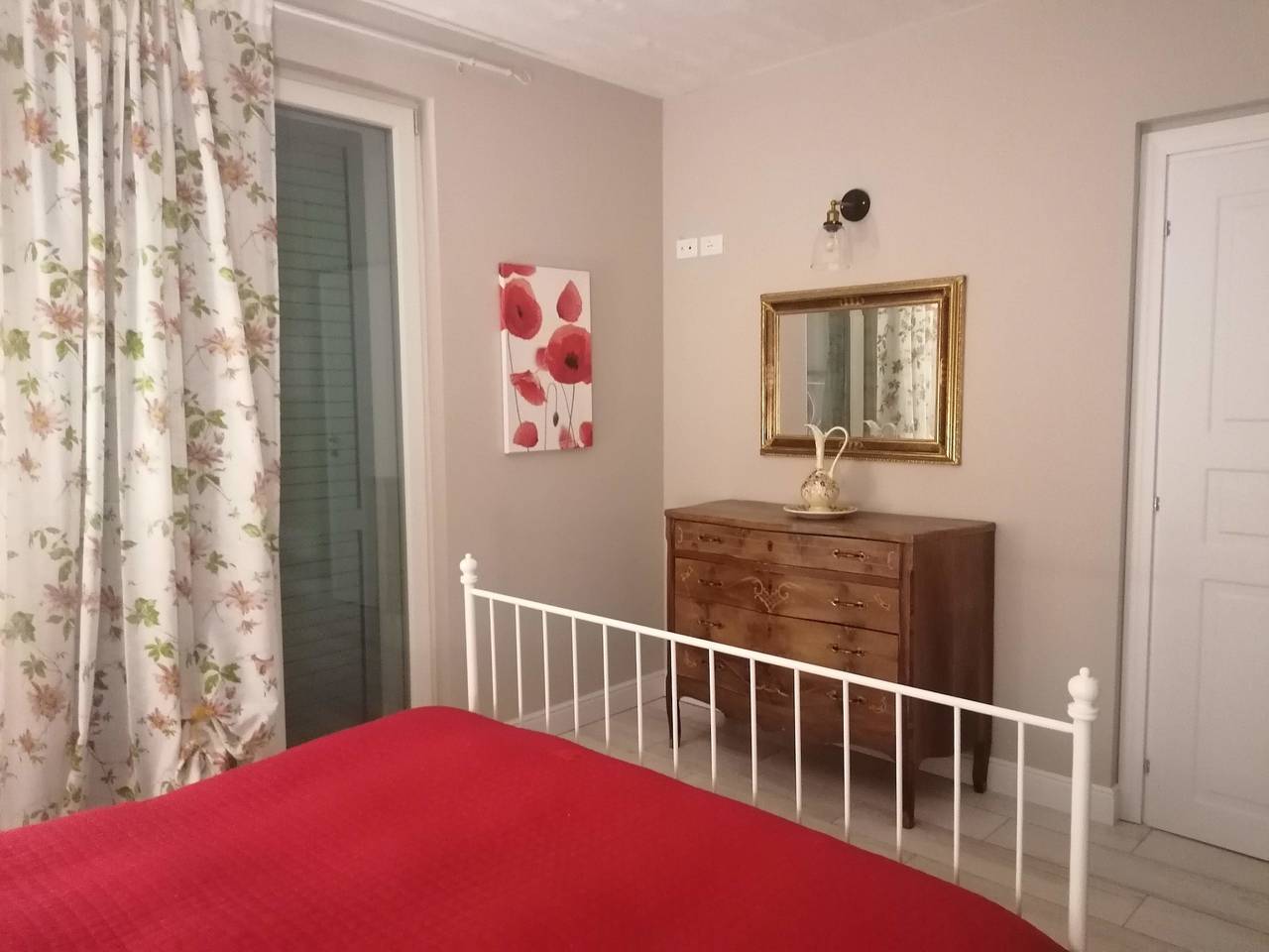 Ganze Ferienwohnung, Papavero in San Felice del Benaco, Gardasee-Berge