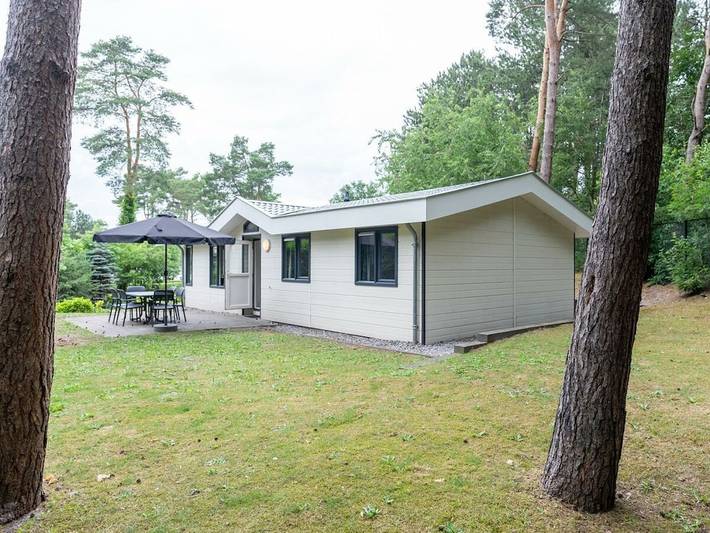 Ferienhaus für 6 Personen, mit Terrasse und Garten