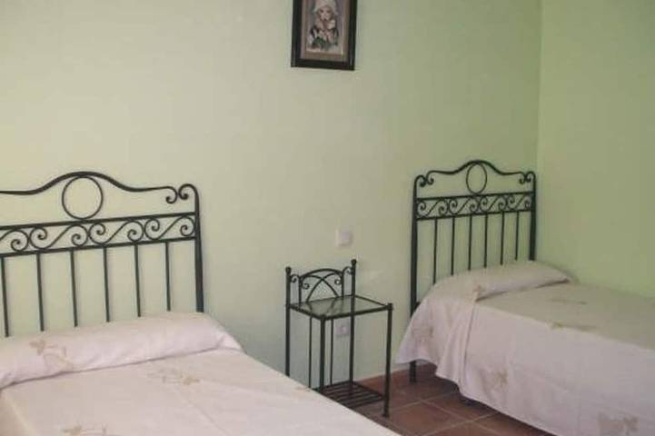 Self catering Los Alisos for 14 people in Guadalix de la Sierra, Área Metropolitana de Madrid