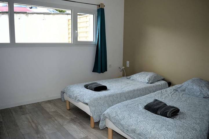 Location de vacances pour 6 personnes, avec balcon à Saint-Côme-de-Fresné - 2