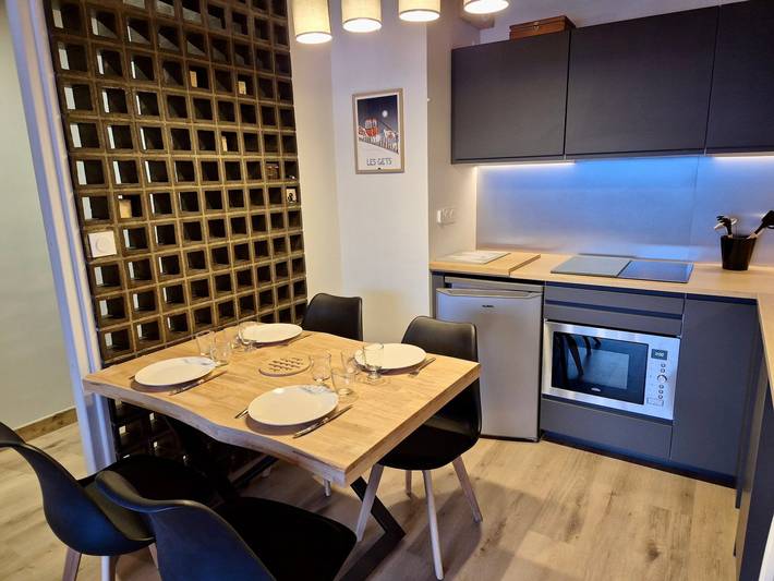 Gîte pour 4 personnes dans Office De Tourisme Des Gets - 4