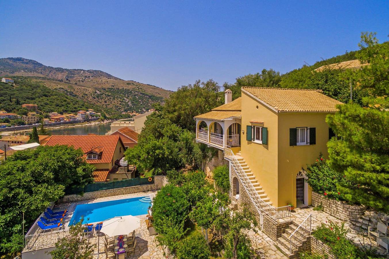 Villa voor 8 Personen in Kassiopi, Corfu