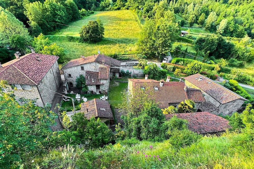 Schönes Haus in Sambuca mit Wlan in San Romano in Garfagnana, Garfagnana
