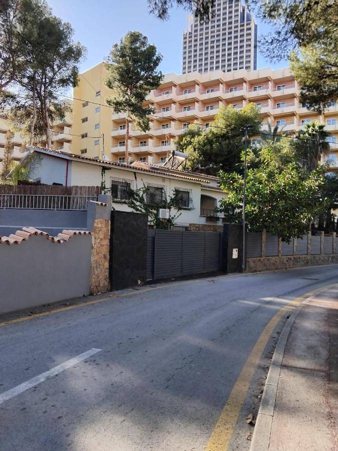 Casa en la naturaleza en Benidorm in Benidorm, Costa Blanca