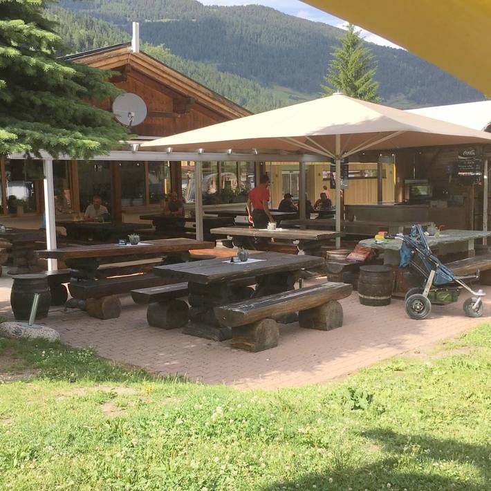 Camping pour 4 personnes, avec terrasse ainsi que piscine et sauna, animaux acceptés en Suisse - 3
