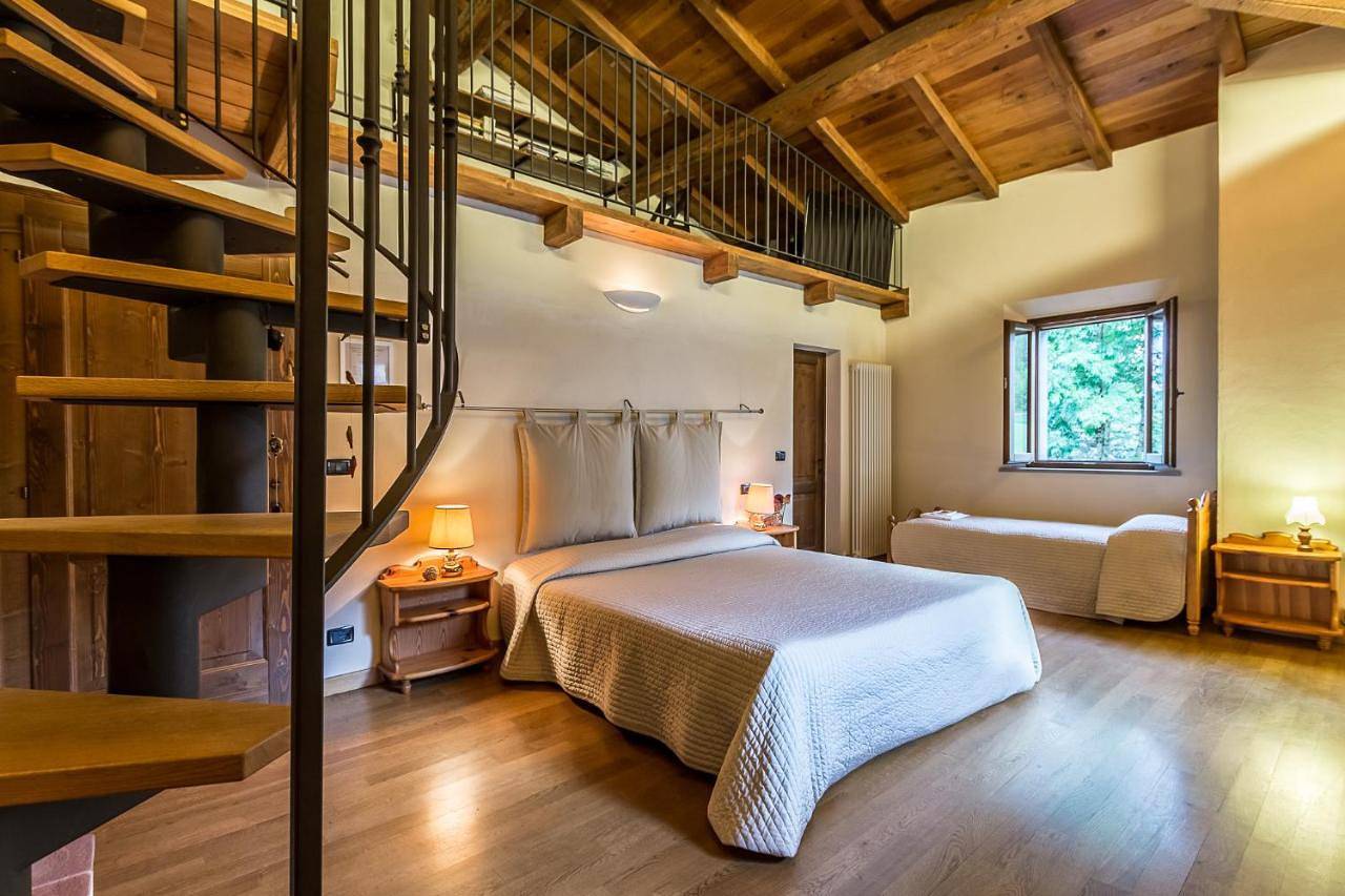 Double or Twin Room with Shared Bathroom in Bagno di Romagna, Provincia di Forlì-Cesena