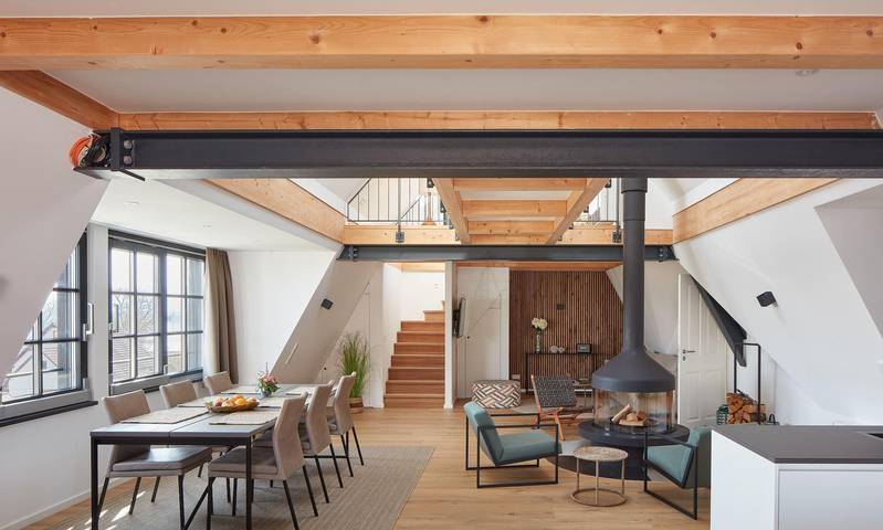Ferienwohnung für 6 Personen, mit Balkon und Terrasse sowie Garten und Sauna in Allensbach