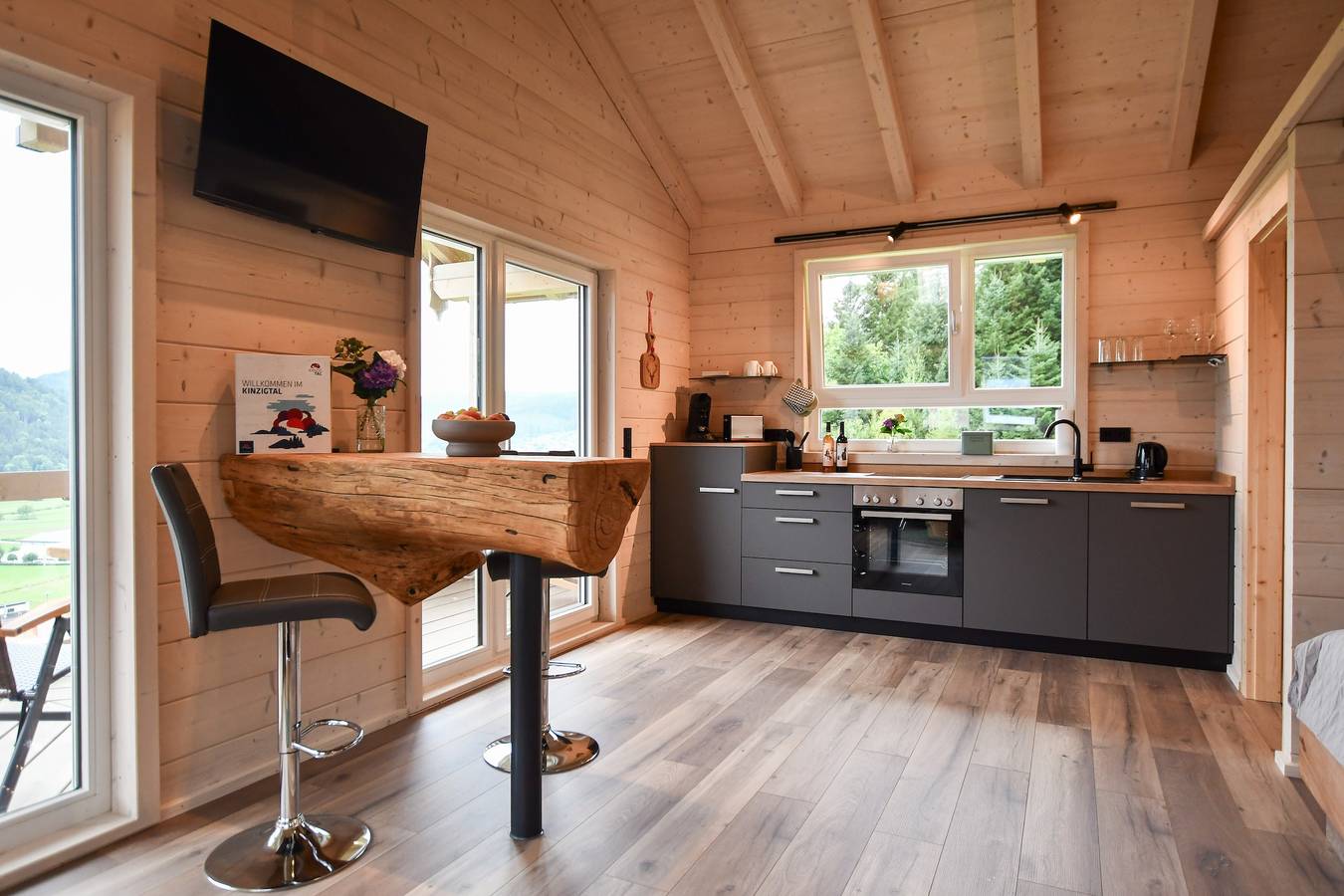 Apartment 'Panoramahisli 4' mit Bergblick, Balkon und Klimaanlage in Fischerbach, Kinzigtal