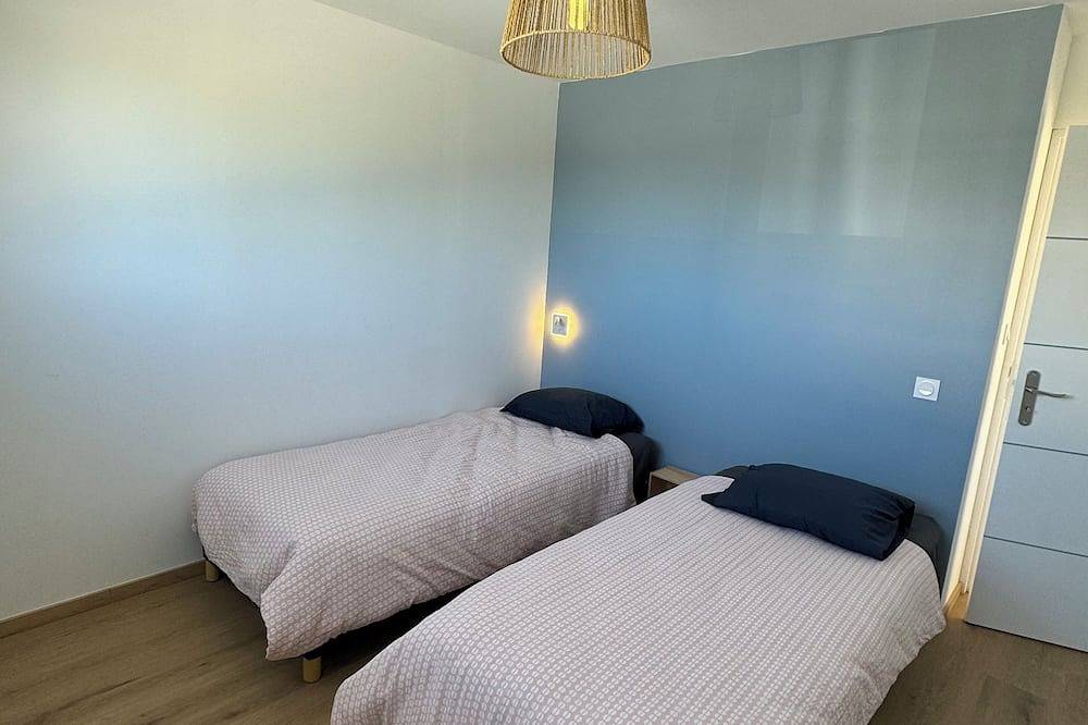 L'A bri Marin de P4- Villa classée avec piscine couverte privée-Plage à 300m in Plouescat, Côte des Légendes