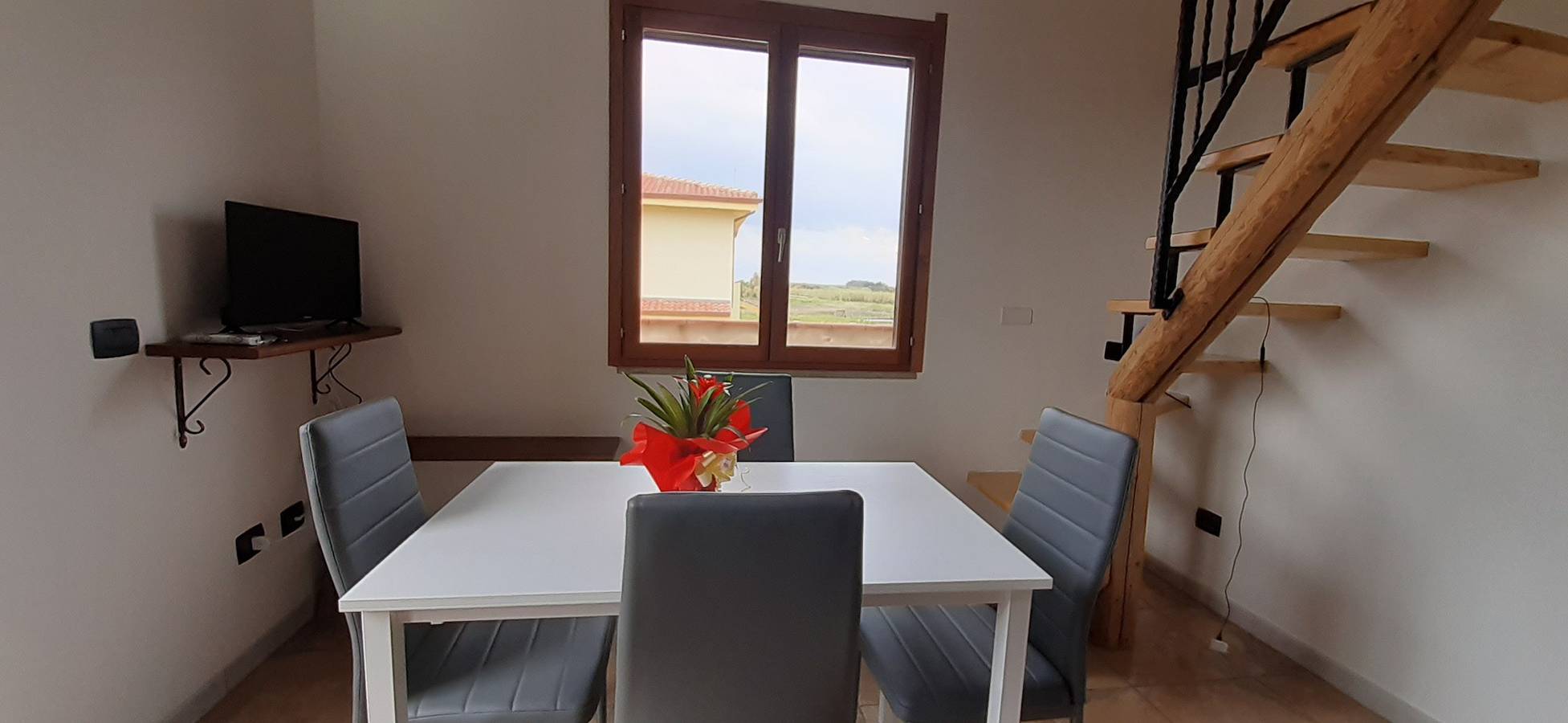 Entire apartment, Casa Cao Appartamento " L' Ulivo" in Nurachi, Stagno di Càbras