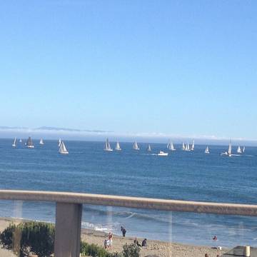 Vacation House for 8 Guests in Santa Cruz County, Picture 1