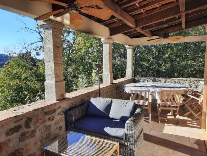 Location de vacances pour 7 personnes, avec piscine ainsi que terrasse et jardin, animaux acceptés à Chassiers - 4