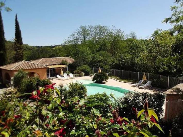Gîte pour 4 personnes, avec jardin ainsi que piscine et vue, animaux acceptés à Gravières - 3