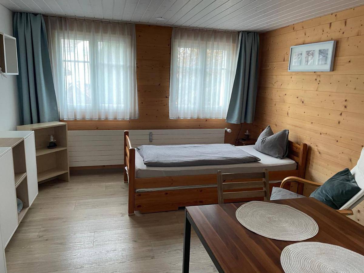 Ganze Wohnung, One-Bedroom Apartment in Herisau, Zürich Voralpen
