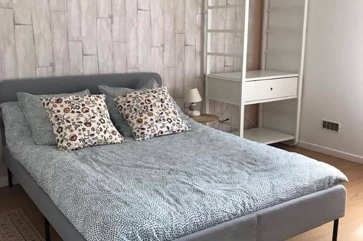 Gîte pour 6 personnes, avec jardin, animaux acceptés à Kerlaz - 4