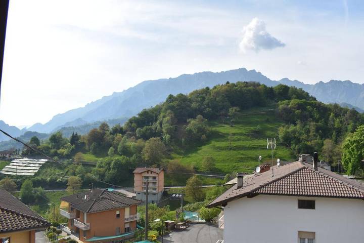 Location de vacances pour 4 personnes, avec balcon et vue à San Giovanni Bianco - 4
