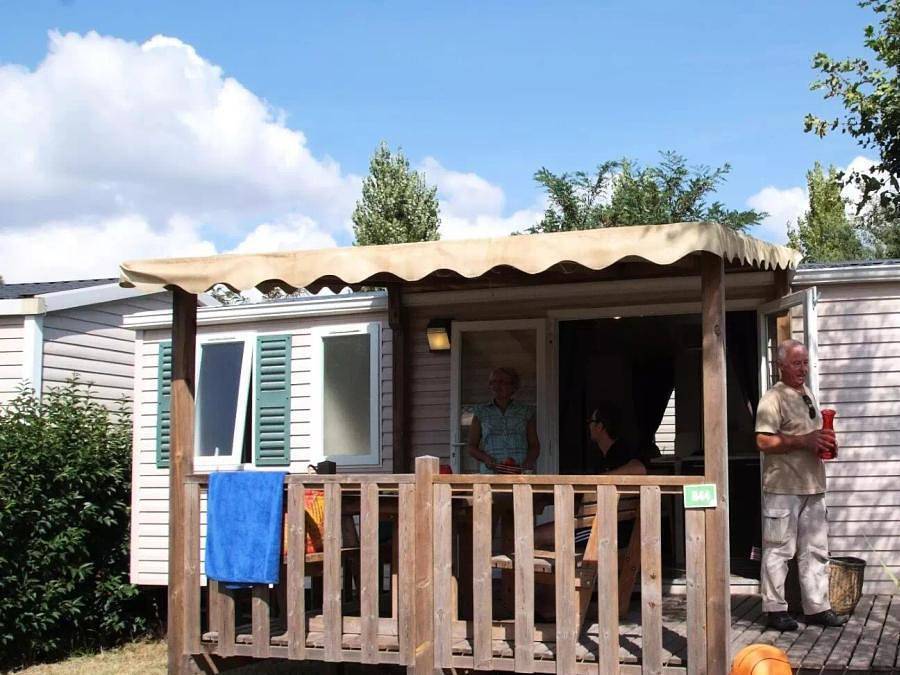 Camping Tikayan Oxygene - Mobile home 6 persons - Colorado Standard 3 Rooms 4/6 People Air-conditioned + Tv in Valensole, Verdon Regional Natural Park