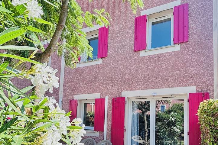 Holiday home for 4 people, with pool - 1