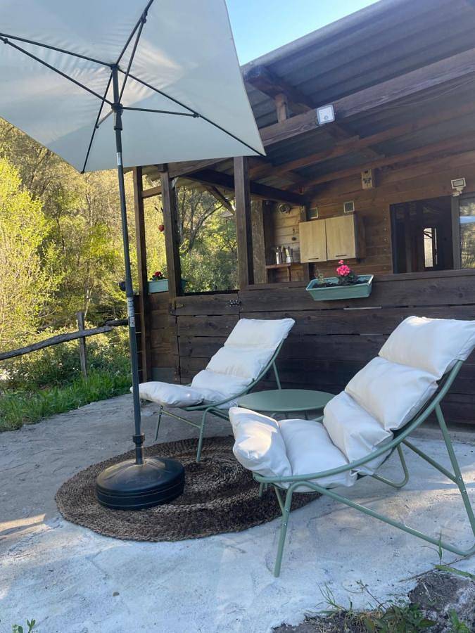 Gîte pour 2 personnes, avec terrasse à Olivese