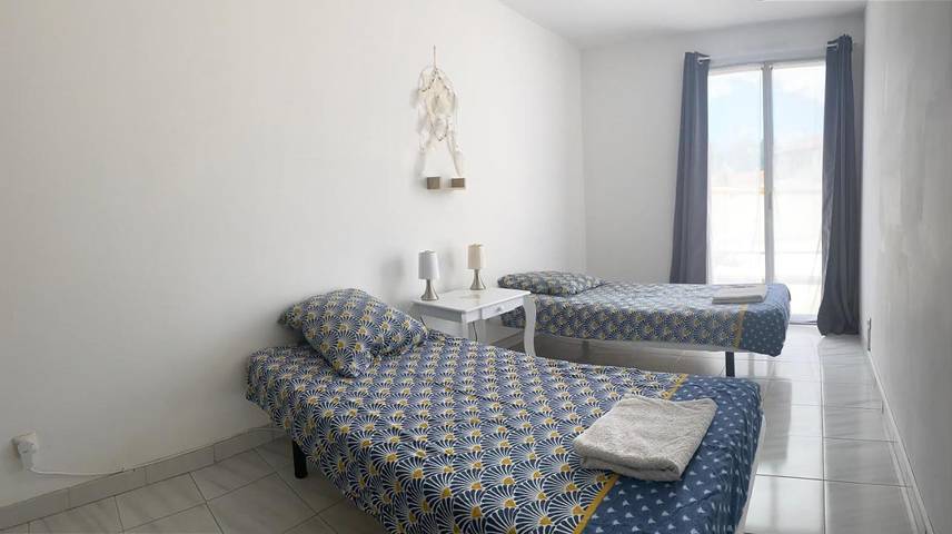 Location de vacances pour 6 personnes, avec piscine ainsi que terrasse et jardin à Corneilla-del-Vercol - 4