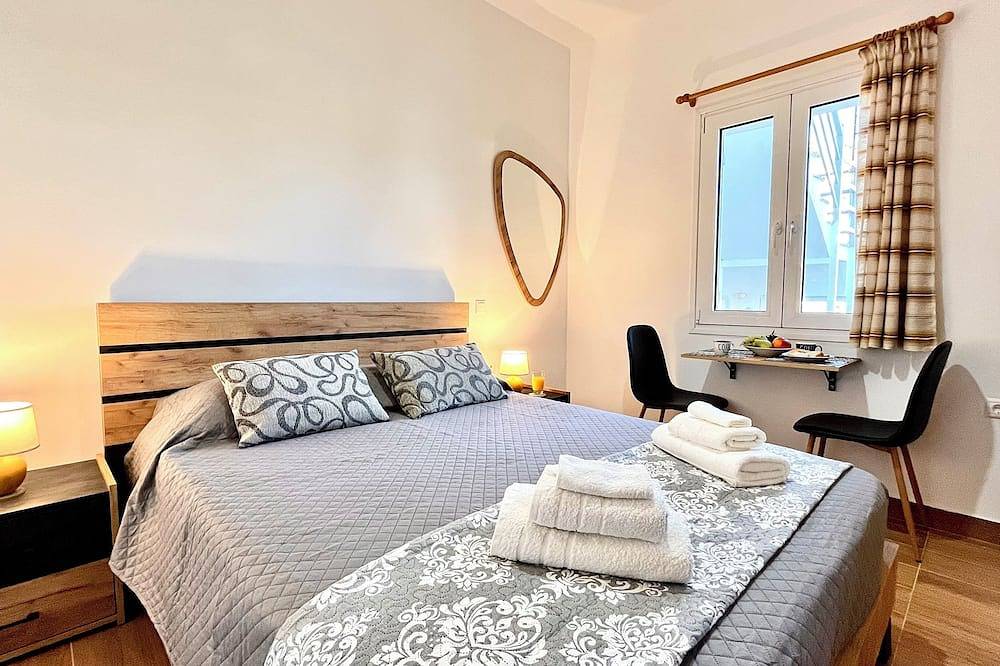 Hel leilighet, Elina's Room S in Poros By, Poros