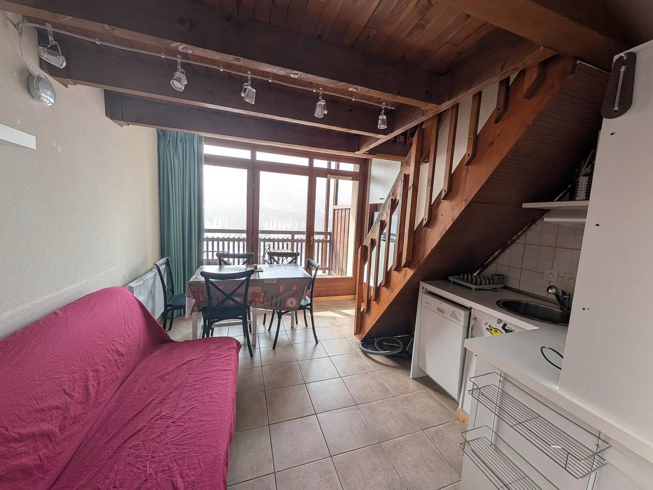 Ganze Wohnung, Duplex für 4 Pers. mit Parkplatz und atemberaubender Aussicht in Montgenèvre, Briançon und Umgebung