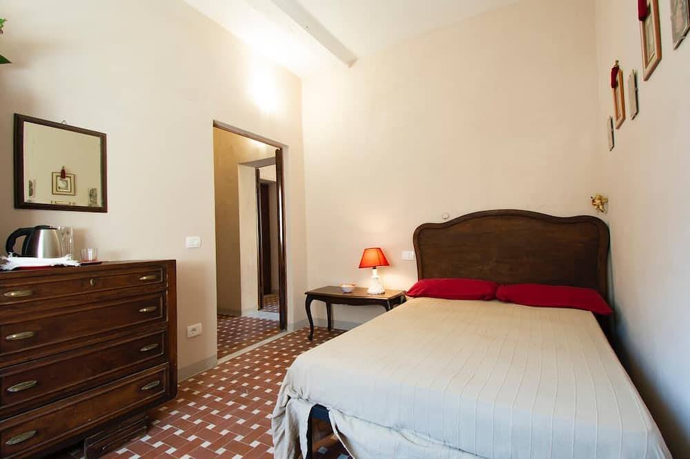 Il Palazzetto di Susanna tra le mura del castello in Calci, Pisa e dintorni