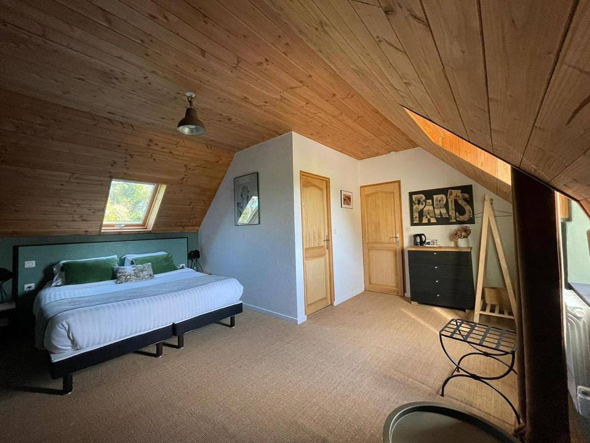 Double or Twin Room in Pont-l'Abbé, Région de Quimper