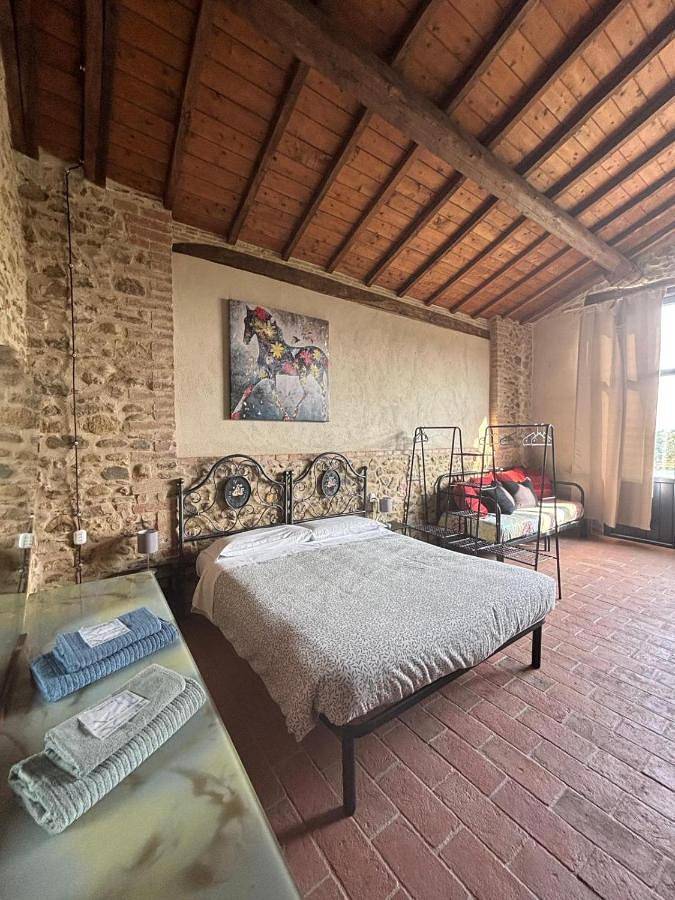 Camping für 2 Personen, mit Garten und Pool, mit Haustier in Umbrien - 3