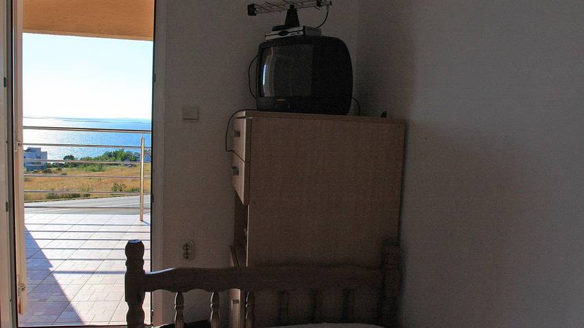 Studio für 3 Personen, mit Terrasse und Ausblick - 1