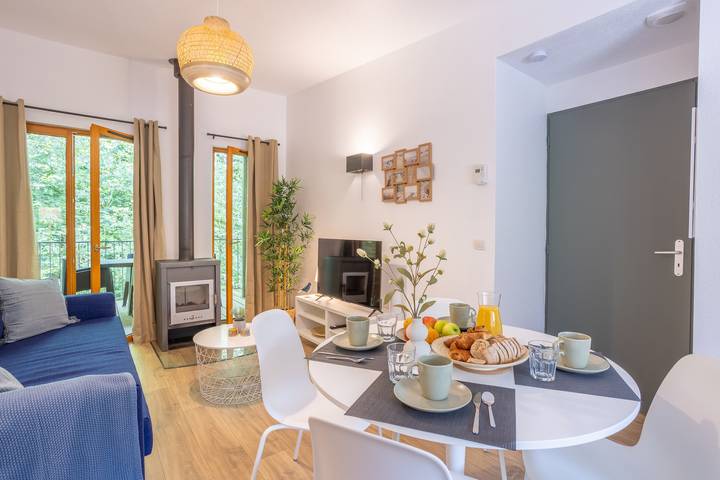 Location de vacances pour 4 personnes, avec terrasse dans Lac du Val-Joly - 2