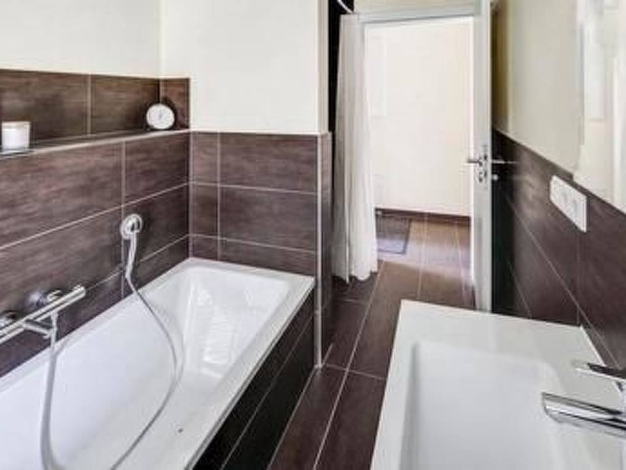 Apartamento entero, In Holzhausen mit Terrasse in Utting am Ammersee, Lago Ammer