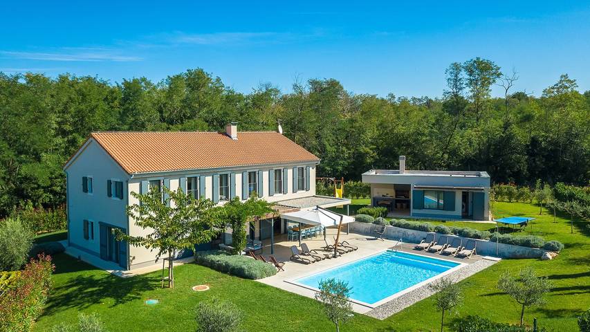Villa per 12 persone, con giardino e terrazza, con animali domestici - 1