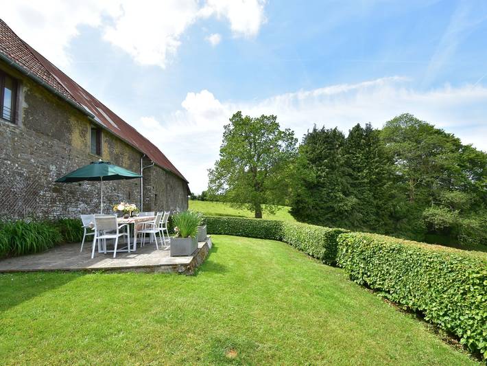 Ferienhaus für 8 Personen, mit Terrasse und Garten in Sourdeval-les-Bois