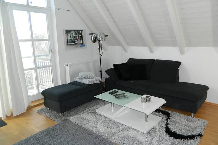 Ferienwohnung für 9 Personen, mit Garten und Balkon - 1