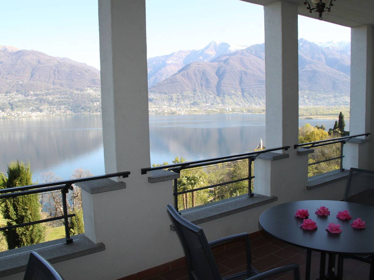 Ganze Wohnung, Residenza Viramonte - Casa Aurelia, Wohnung 5 in Piazzogna, Gambarogno