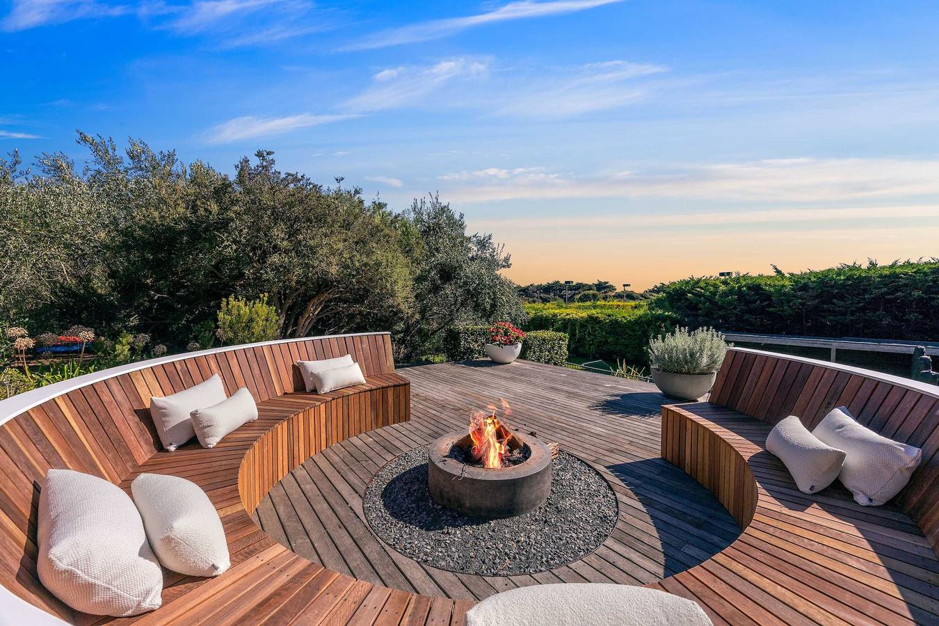 Luxury Portsea Sanctuary Gas Heat Pool Gardens in Portsea, Mornington Peninsula