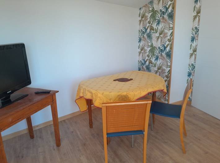 Gîte pour 2 personnes, avec jardin dans Parc naturel régional du Mont-Ventoux - 2